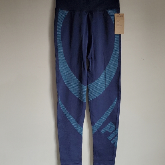 🎀PINK VICTORIA'S SECRET LEGGINGS SIZE M 💗 - Picture 2 of 5